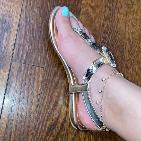 NEW Rhinestone Sandals - Picture 5 of 8